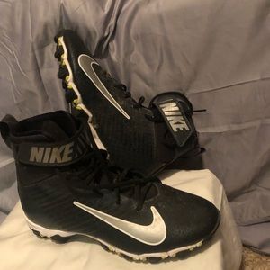 Nike strike football cleats